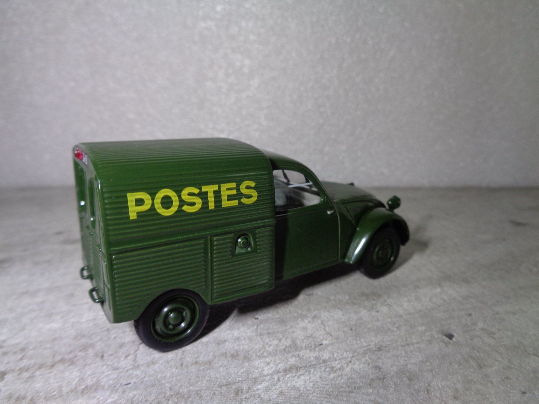 Citroën Modellautos: Norev 1:43 Classic Car Citroën 2CV Poste – Neu und originalverpackt aus Reconvilier von rallycar 3
