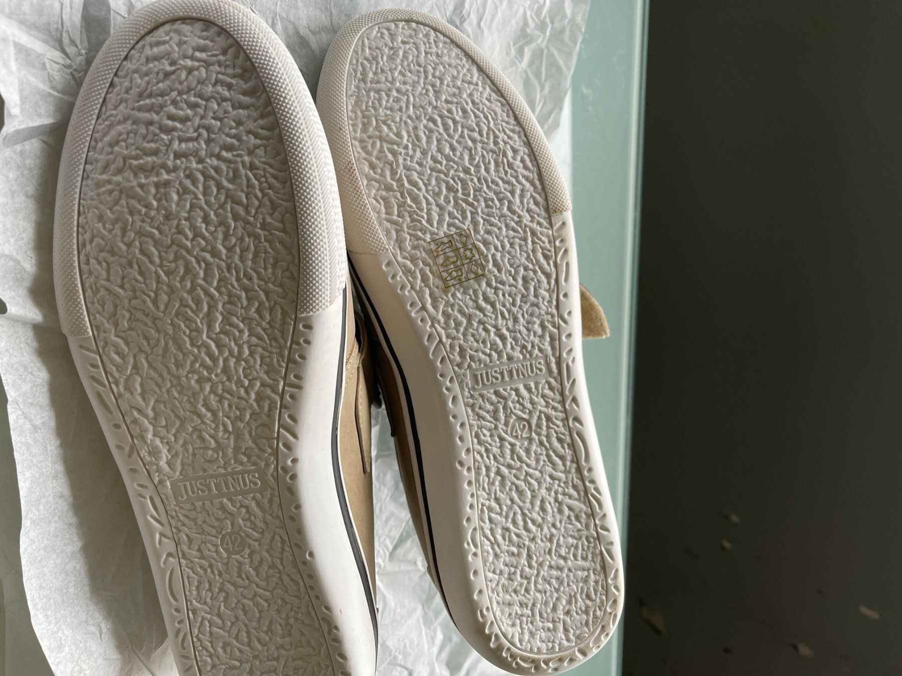 Scarpe da uomo: Halbschuhe Neu 42 Farbe Khaki – Nuovo e nell'imballaggio originale da Arisdorf venduto da comestibles 2