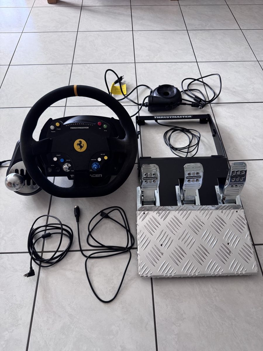 Thrustmaster Controller: THRUSTMASTER TS-PC RACER Ferrari 488 Challenge Edition – Usato da Olsberg venduto da __Beni__