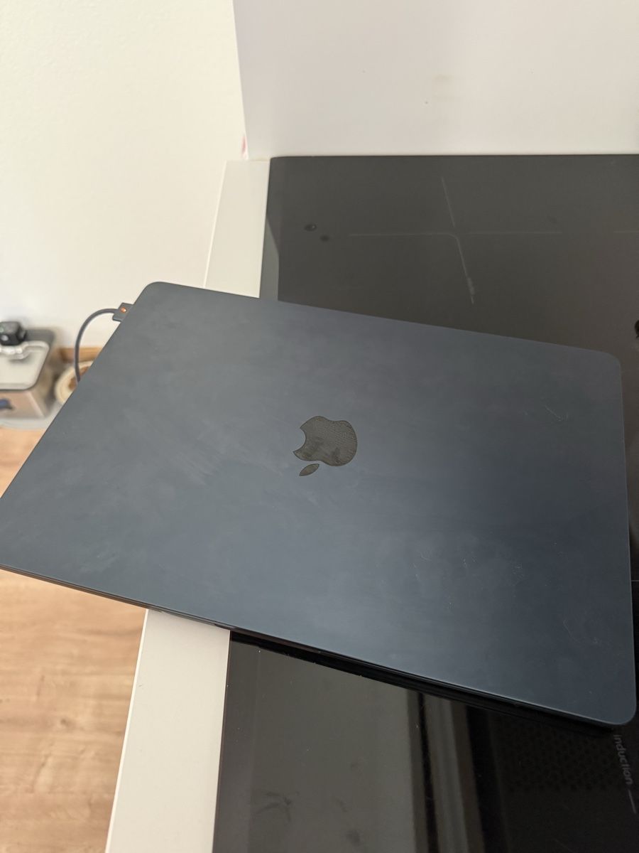 Apple Notebook: MacBook Air 15" M3 2024 - Top Zustand – Usato da Oberentfelden venduto da trikodinho 1