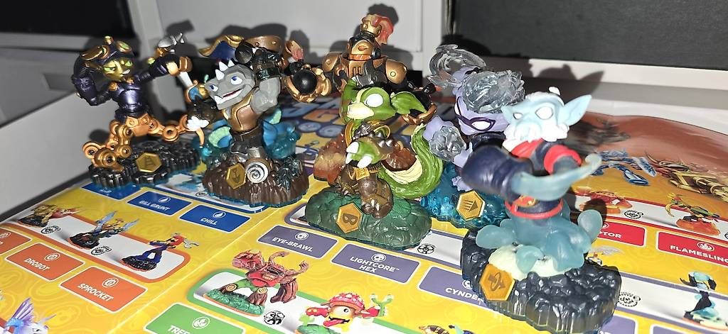 Statuette: Skylanders SwapForce  – Usato da Bremgarten AG venduto da Vleskoota