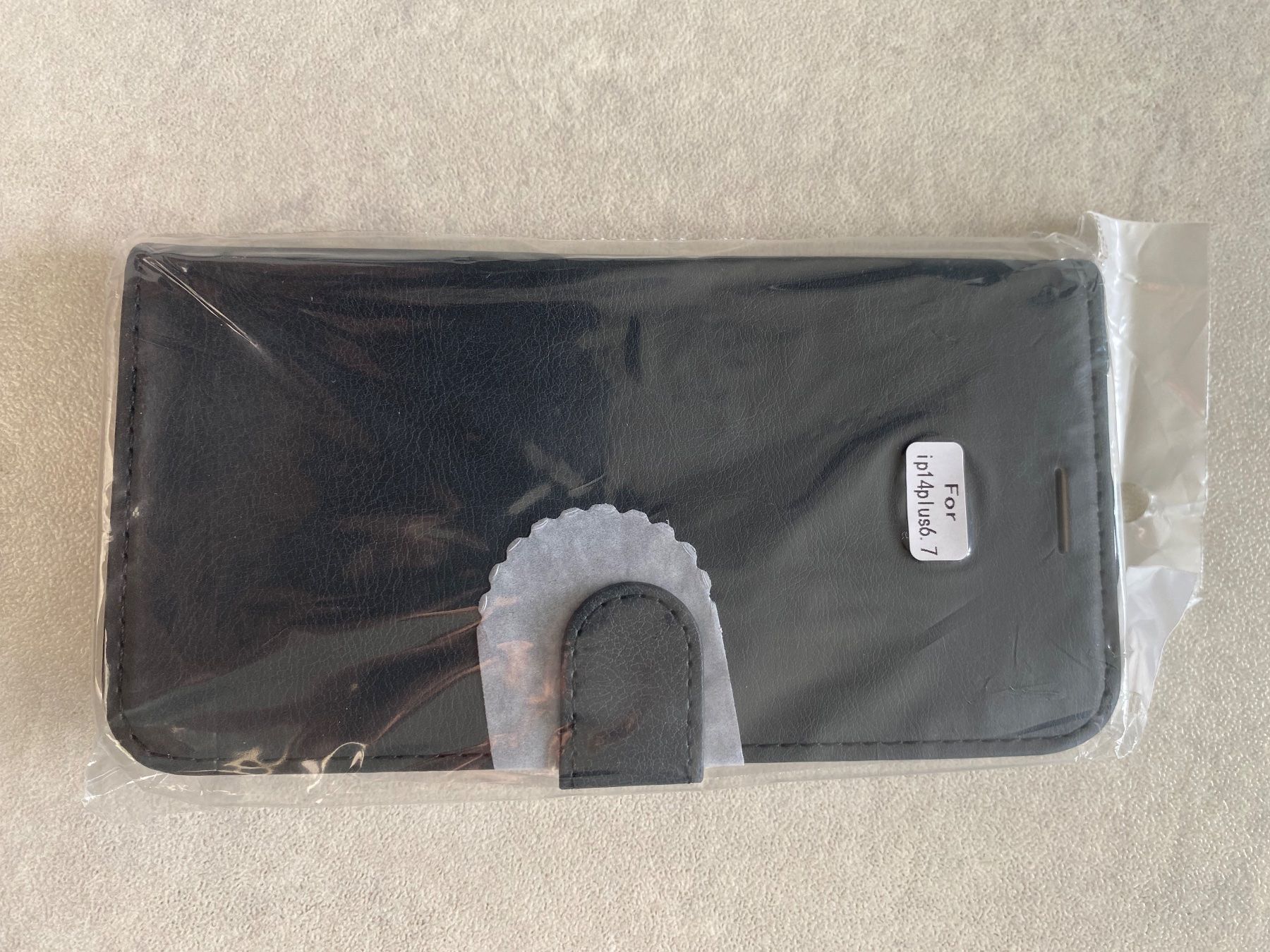 Covers & Schutzfolien: Leder-Etui Hülle für Iphone 14 Plus – Neu und originalverpackt aus Spreitenbach von Brockiland-Flohmarkt 4
