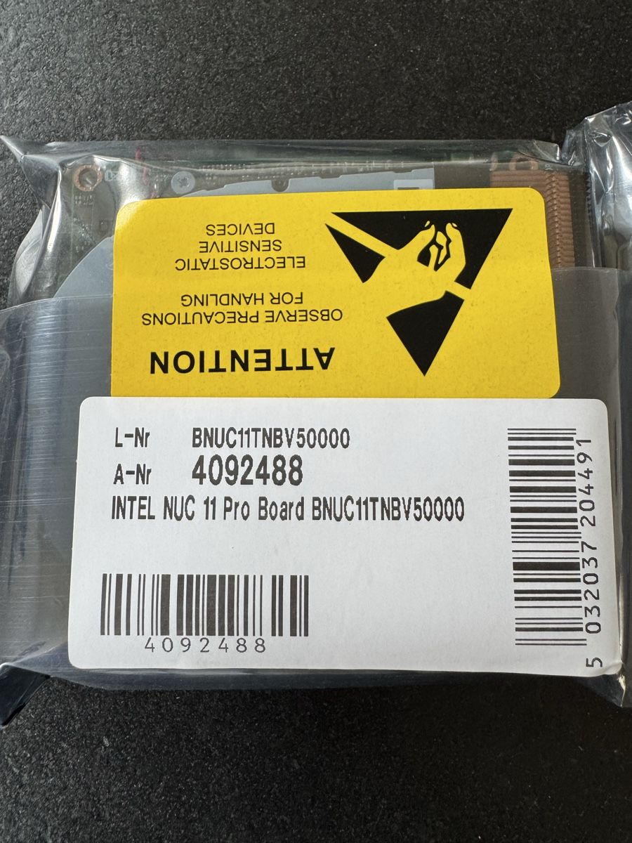 Intel Elektronikbauteile: Intel NUC 11Pro Board BNUC11TNBV50000 originalverpackt  – Neu und originalverpackt aus Berneck von Koenner.J 1