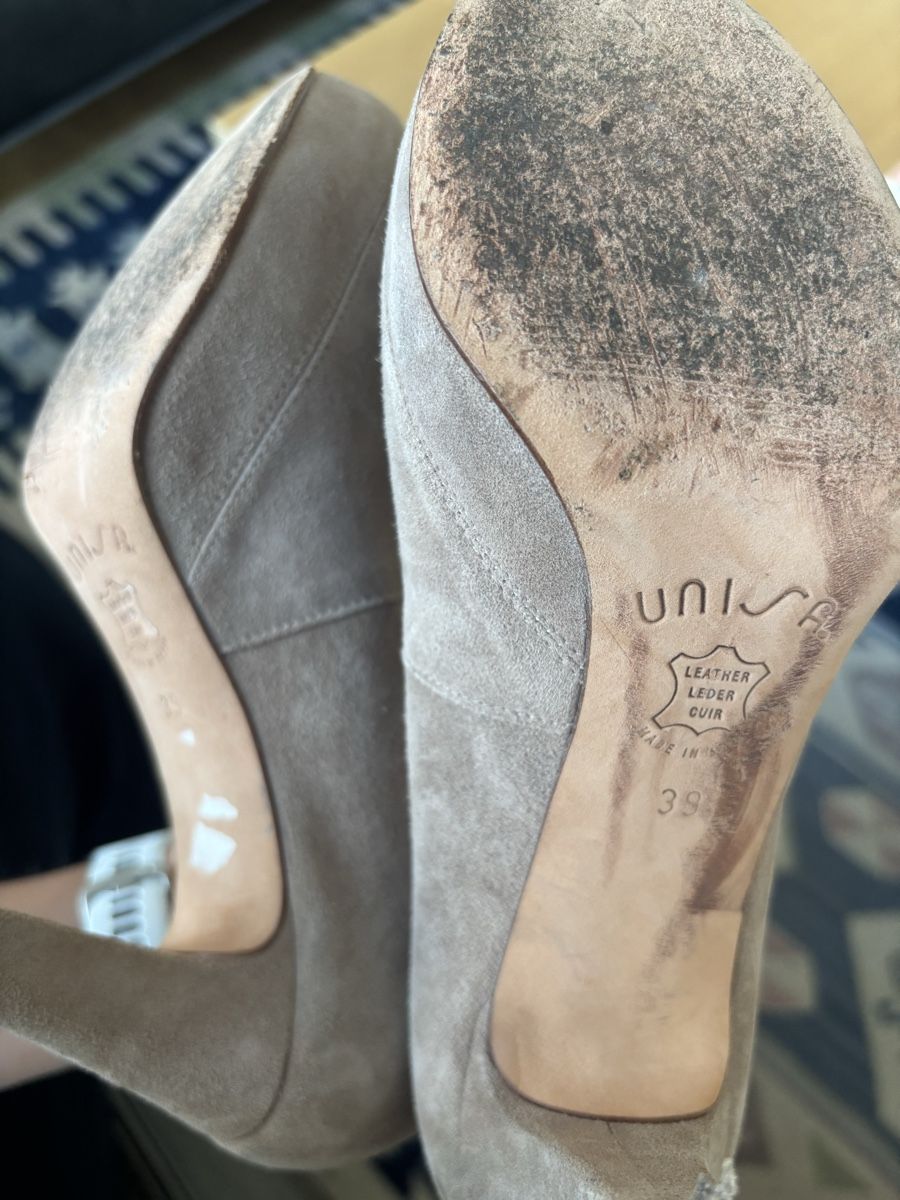 Unisa Scarpe da donna: Unisa Pumps Wildleder beige - 39 – Usato da Zürich venduto da gepaecktraeger 3