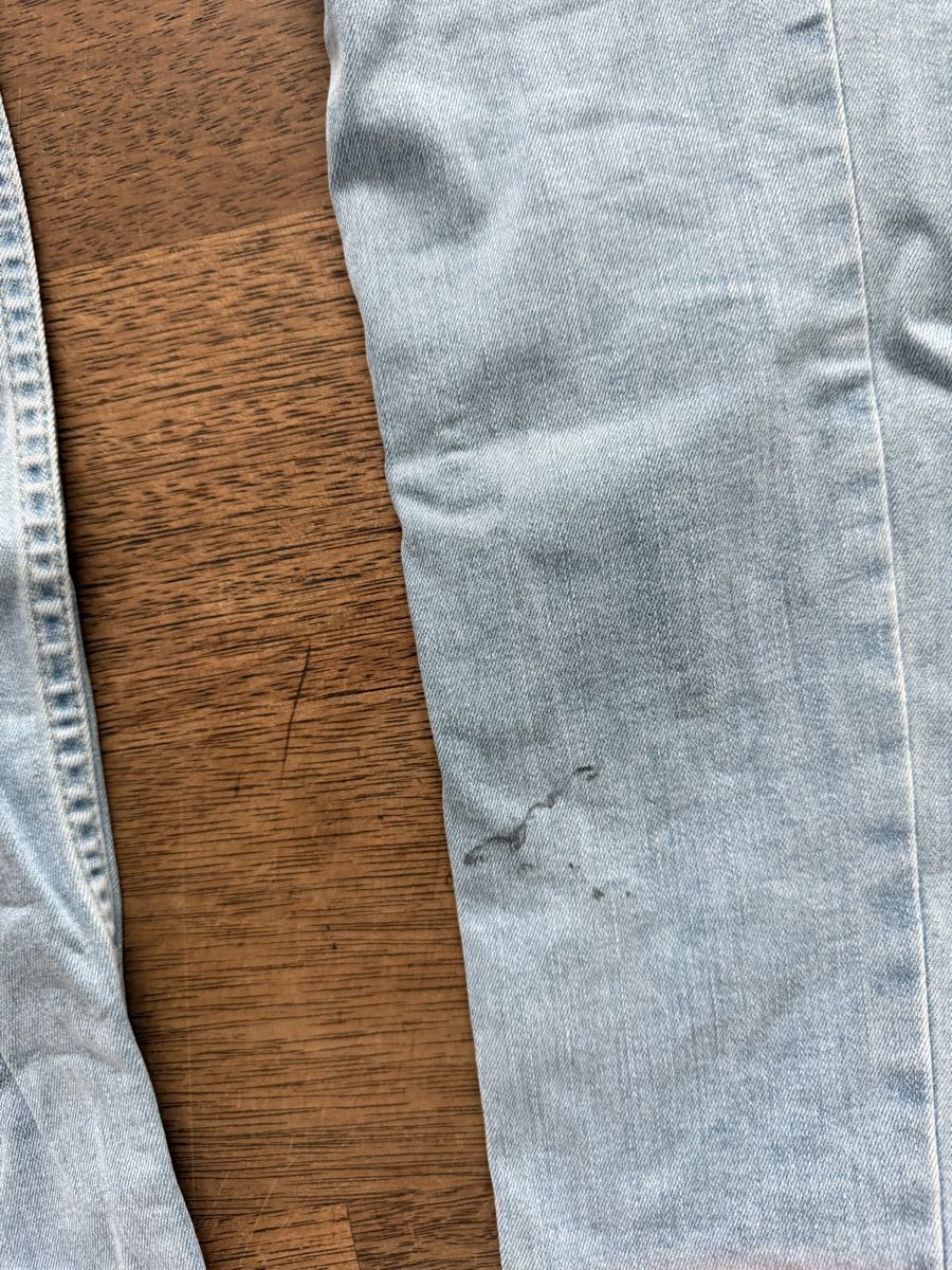 Levi's Jeans: Hellblaue Levi's Jeans Grösse 30 – Usato da Waedenswil venduto da Sturmer1982 1