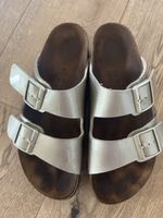 Birkenstock Arizona Sandalen Grösse 40 silberfarben guter Zu
