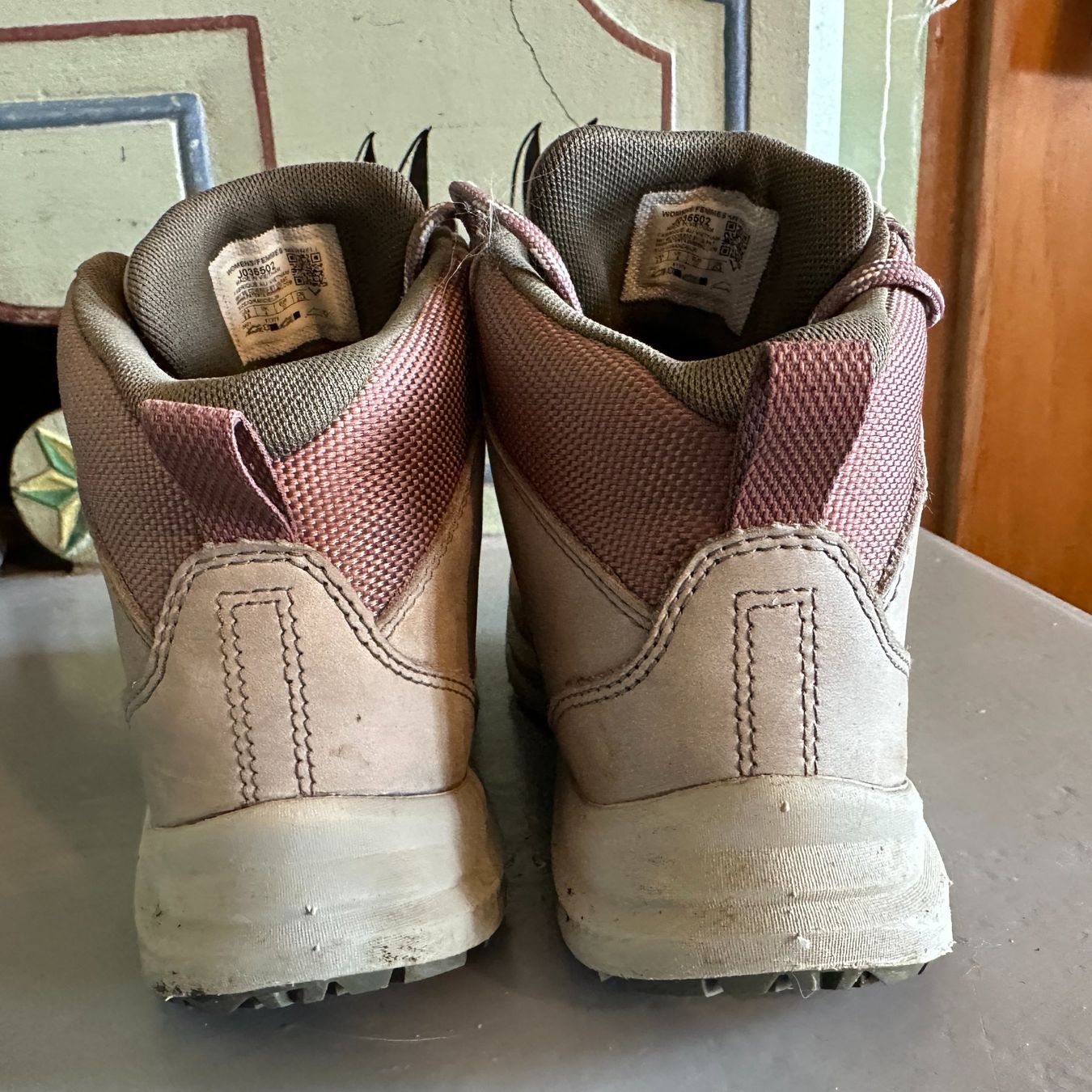 Merrell Scarpe da donna: MERRELL Wanderschuh / Freizeitschuh Gr. 38 – Nuovo (secondo la descrizione) da Tägertschi venduto da TheChange 3