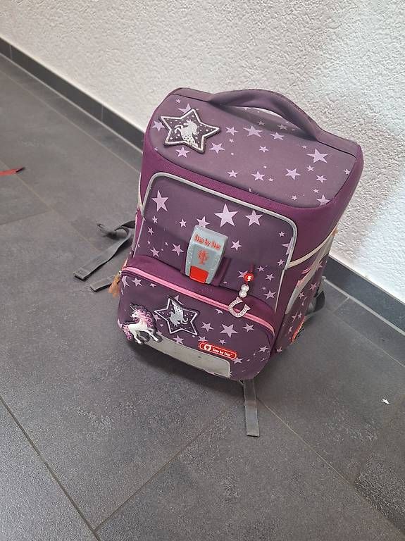 Kindertaschen: Schul Rucksack Step by Step  – Gebraucht aus Etziken von v.z