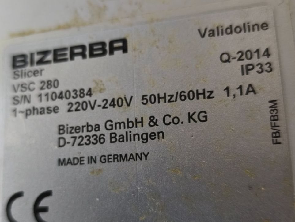 Elettrodomestici da cucina: Gastro Aufschnittmaschine BIZERBA Slider Validoline – Usato da Merishausen venduto da Horse 3