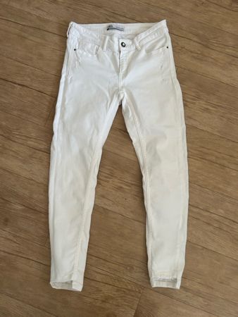 Weisse Sommerjeans von Zara, Grösse 36 ☀️