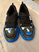 Baskets Valentino homme T.41