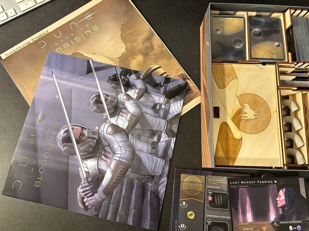Giochi: Dune Uprising + Bloodlines + Holzinlay – Usato da Trogen venduto da Rico-Mittelholzer 2