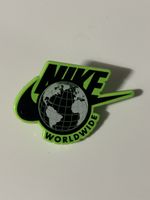 Nike Worldwide Pin - Seltene Sammlerstück-Nadel - Top!