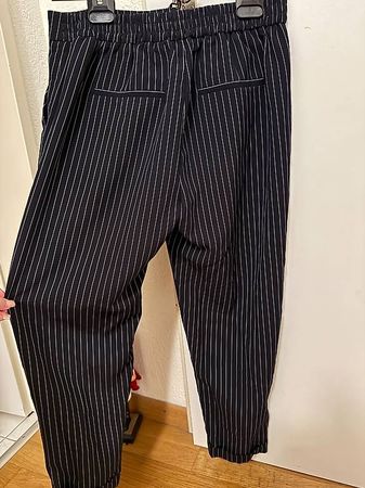 Stoffhose Vera Moda Grösse 38