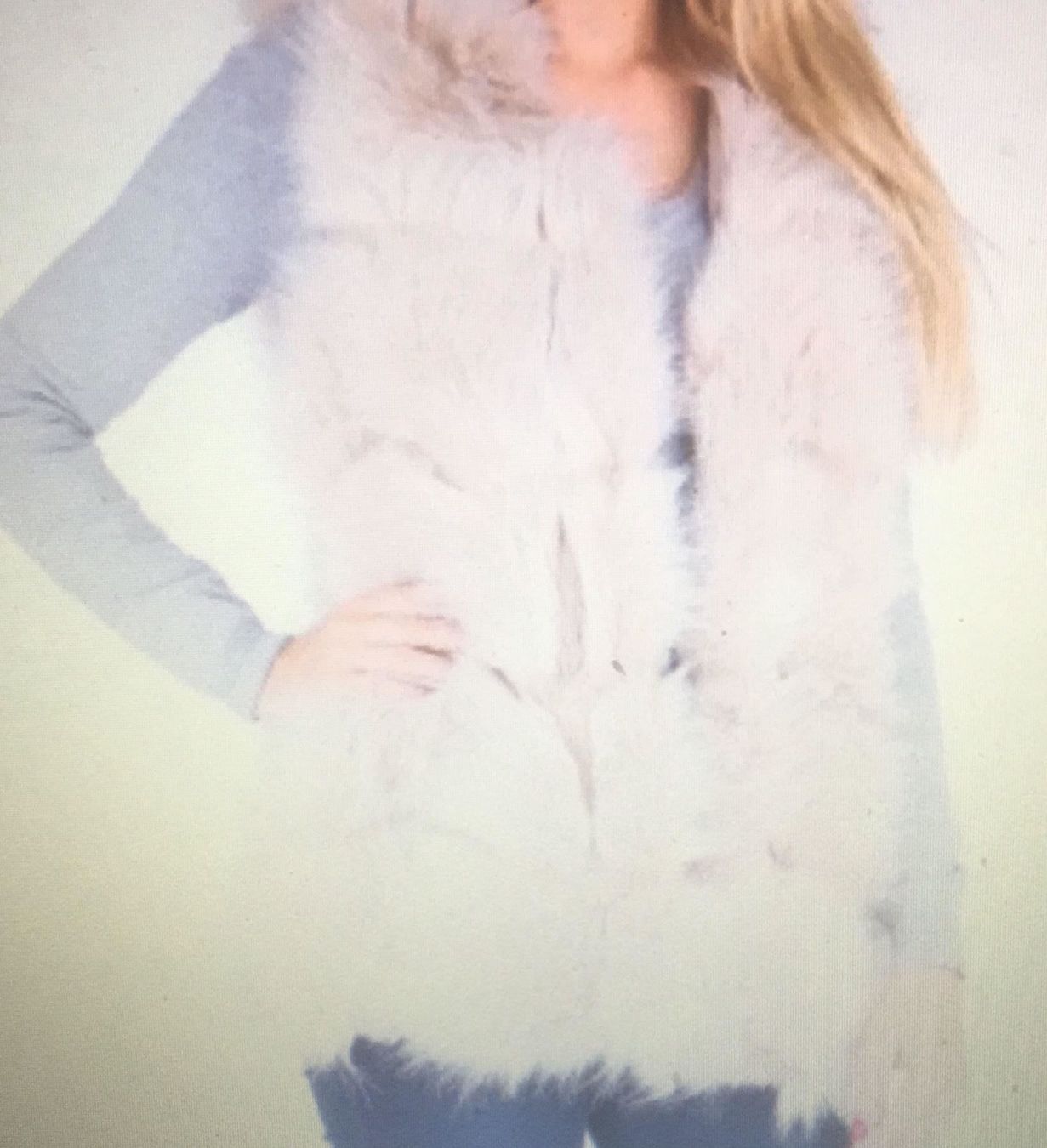 Gilet & Giacche senza maniche: Gilet fourrure beige – Nuovo e nell'imballaggio originale da Petit-Lancy venduto da mina222 2
