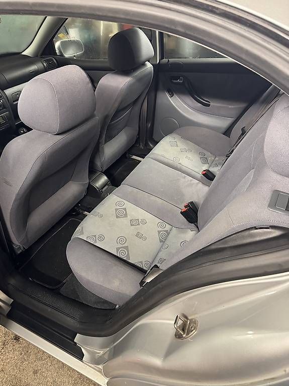 Automobili: Seat Leon 1M – Usato da Orbe venduto da Ruimano 4
