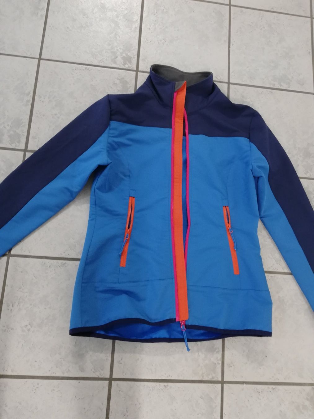 Jacken: Leichte Softshelljacke Gr S – Gebraucht aus Untersiggenthal von Marlen59 2