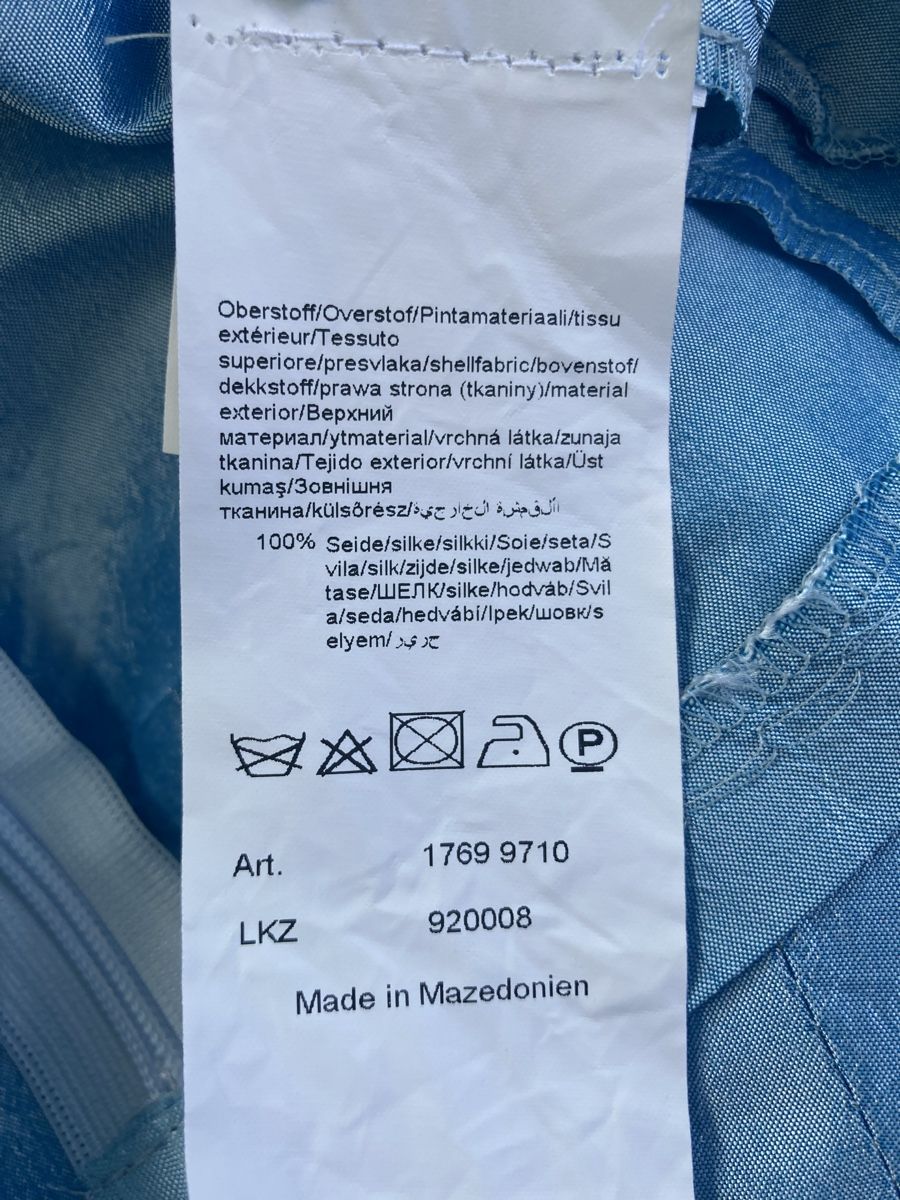 Heine Top: Heine:  elegantes 100% Seidentop, Gr. 36, Eis-blau – Usato da Stetten AG venduto da Hanya 4