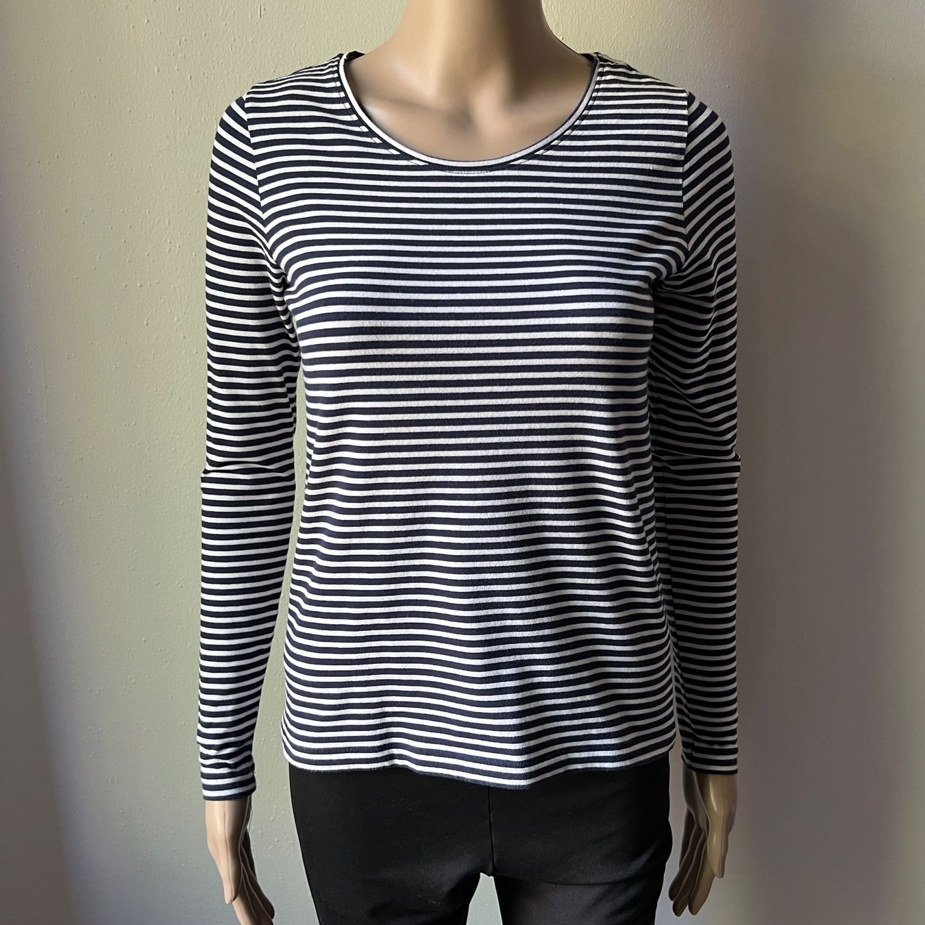Only Pulls & Sweat-shirts: ONLY Langarmshirt 💙 – D'occasion à Zürich par ClosetQueen