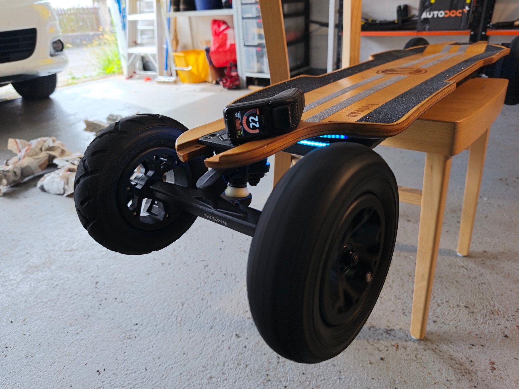 Skateboards: Evolve Hadean Bamboo All-Terrain Best elektrisches Longboard – Usato da Zürich venduto da Polar2016 5