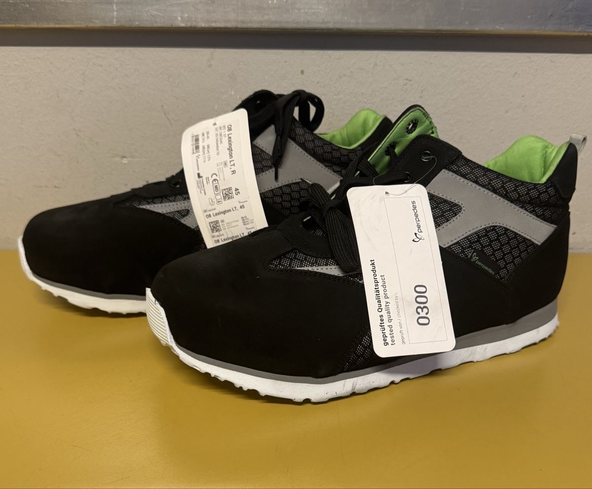 Herrenschuhe: Schuhe  Grösse 45 neu  – Neu (gemäss Beschreibung) aus Schlieren von Freundlich02