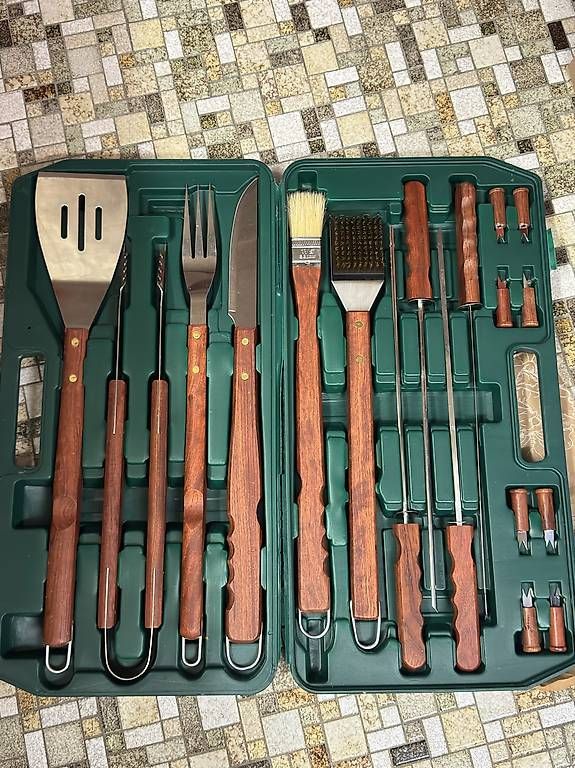 Bestecksets: 18-Teile Grillset neu – Neu und originalverpackt aus Schwerzenbach von bravosierra99