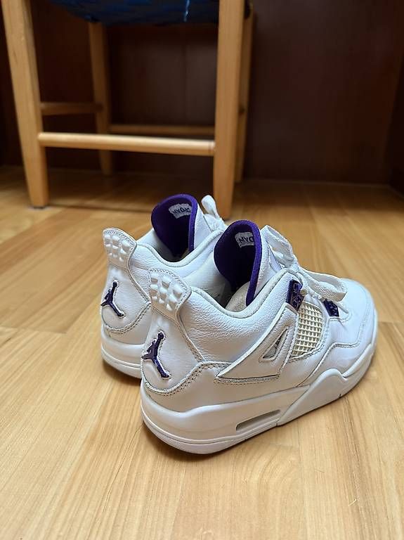 Chaussures hommes: Air Jordan 4 – D'occasion à Winkel par jbuchwalder17 1