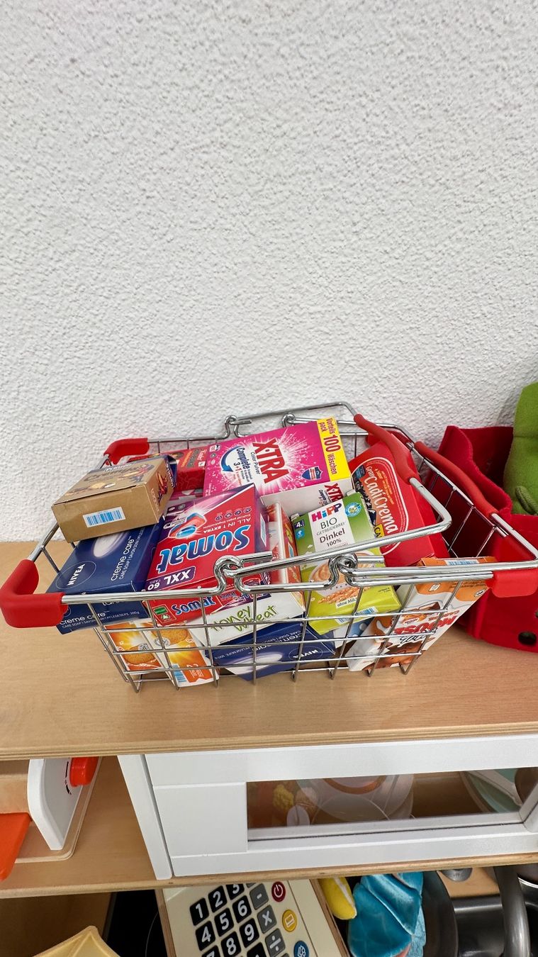 Ikea Giocattoli: Kinderspielküche aus Holz mit viel Zubehör – Nuovo (secondo la descrizione) da Siebnen venduto da tin_c6g5 1