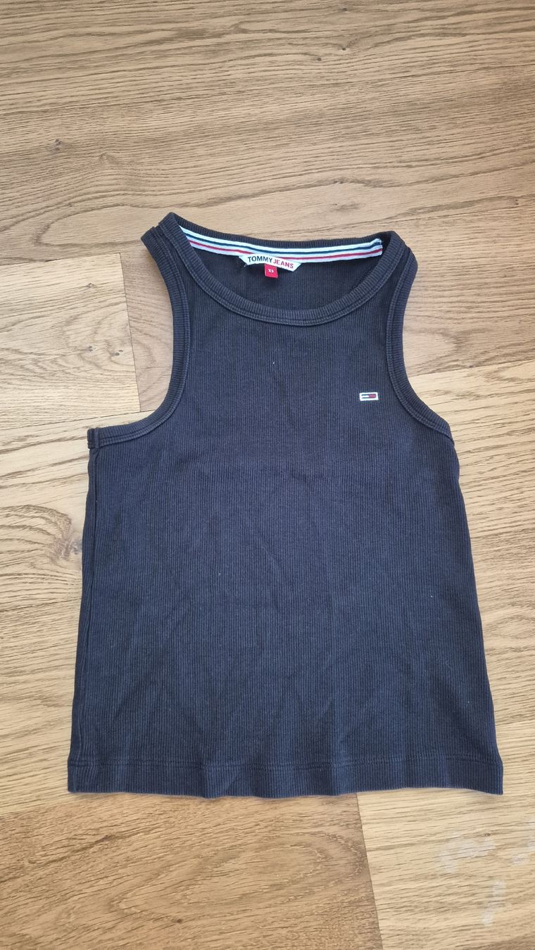 Tommy Hilfiger Top: Tommy Hilfiger Top, schwarz – Usato da Feusisberg venduto da cts_55rn 1