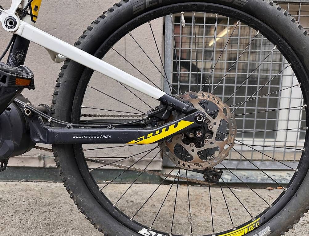 Scott Biciclette: Scott E-Mountain Bike // E-Spark 720 - 2015 – Usato da Zürich venduto da Buri_1738 3