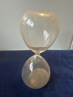 Dekorative Sanduhr aus Glas - Zeitloses Design für Zuhause!