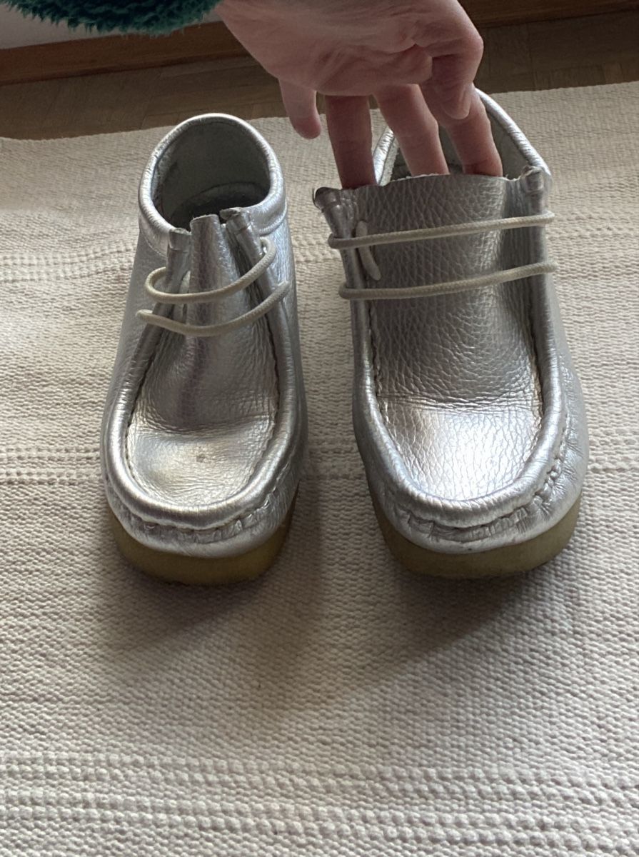 Scarpe da donna: Bata chaussures vintage taille 36 – Usato da Moutier venduto da Happyvidedressing 1