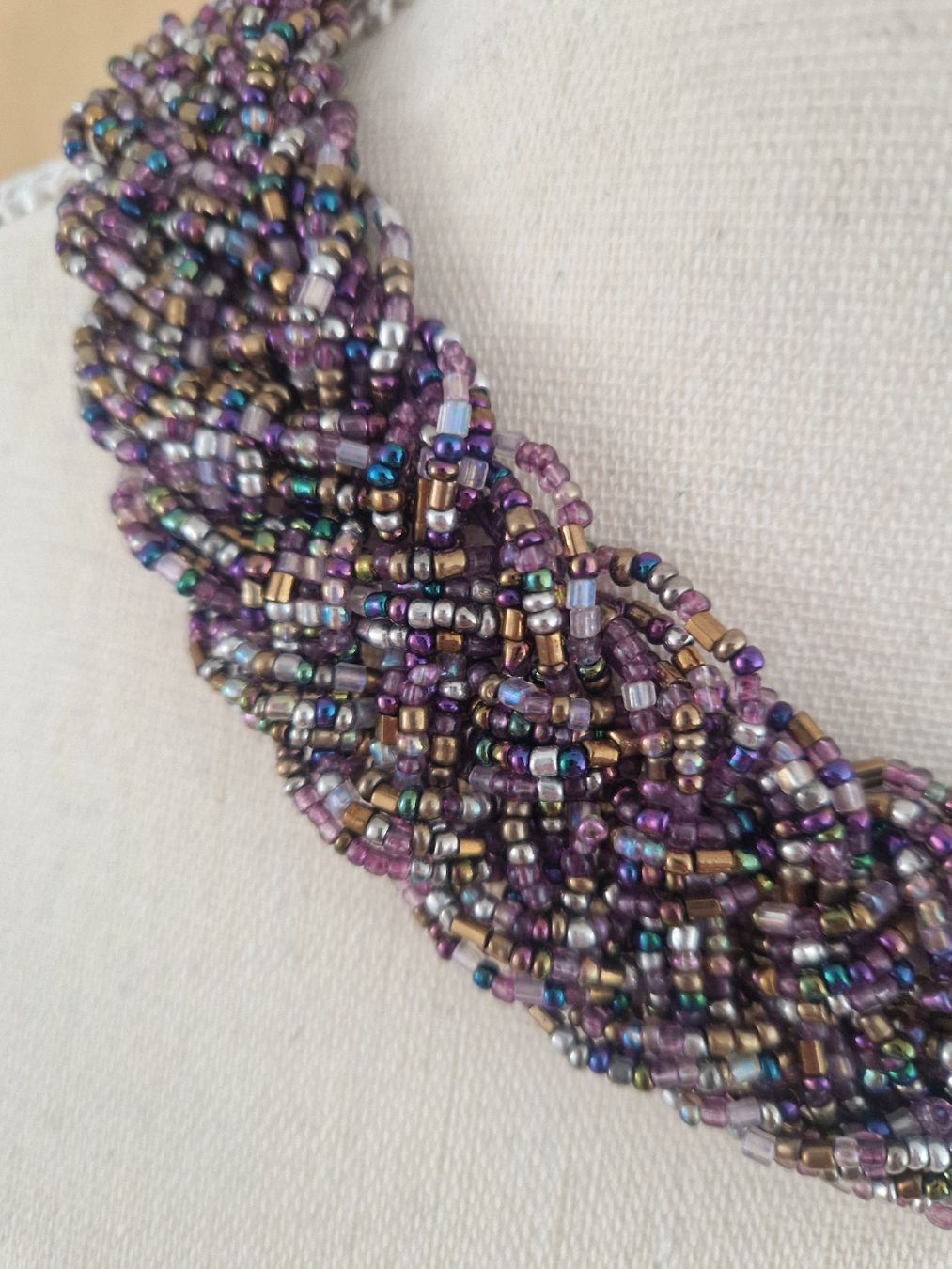 Catenine: Statement Halskette in Lila – Usato da Horgen venduto da akkohappyshopping 2