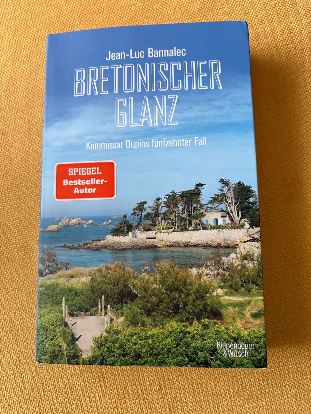 Libri: 1x Jean-Luc Bannalec - der 15. Fall "Glanz" – Usato da Oberweningen venduto da Gerini