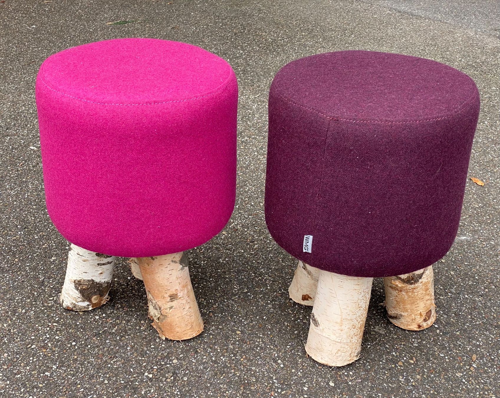 Hocker: Sitz Hocker Stuhl Birkenstamm-Beine, 2er Set, 2 Farben – Neu (gemäss Beschreibung) aus Münchenstein von sysenial