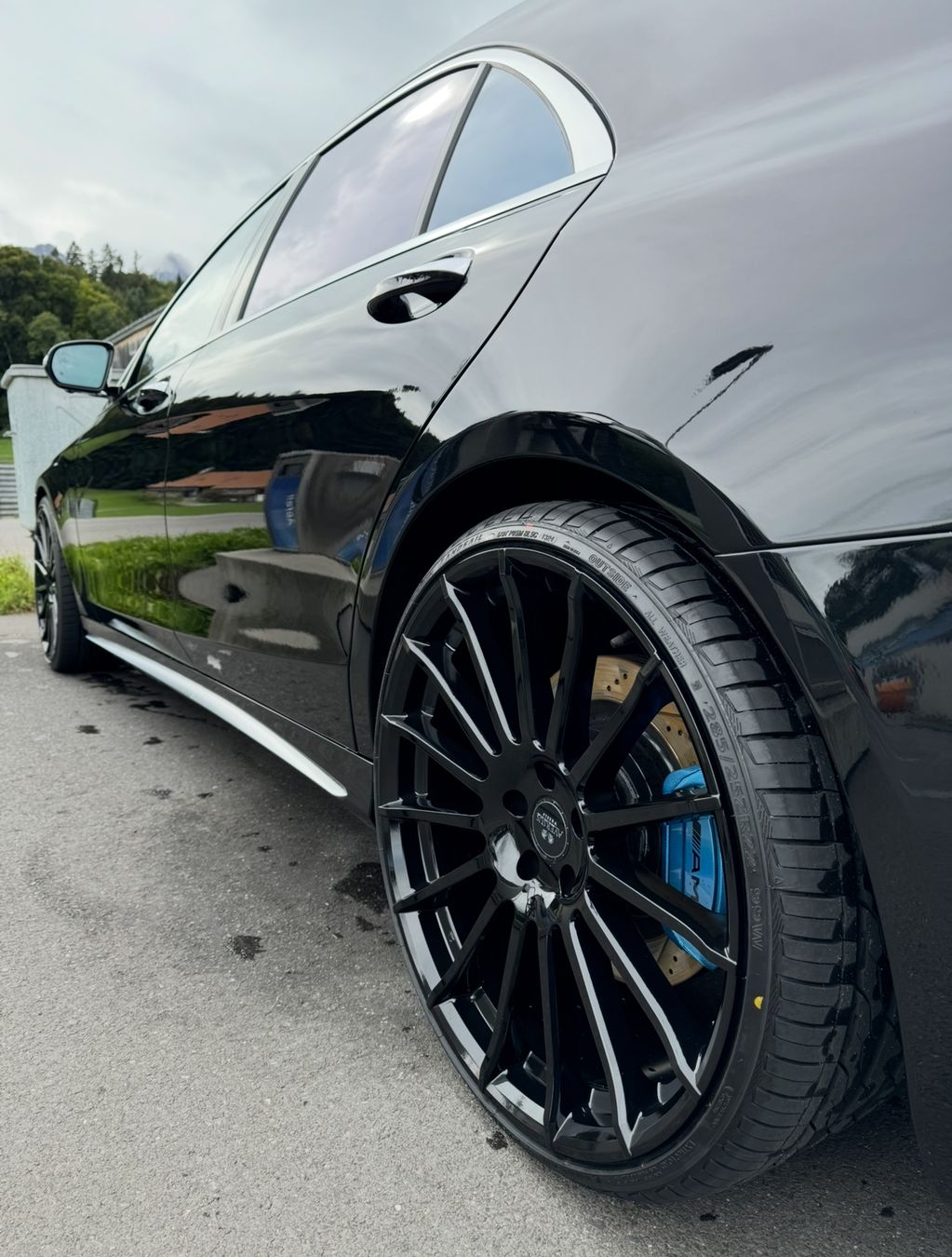 Mercedes-Benz Automobili: Mercedes s63 AMG – Usato da Thun venduto da Leosgarage 3