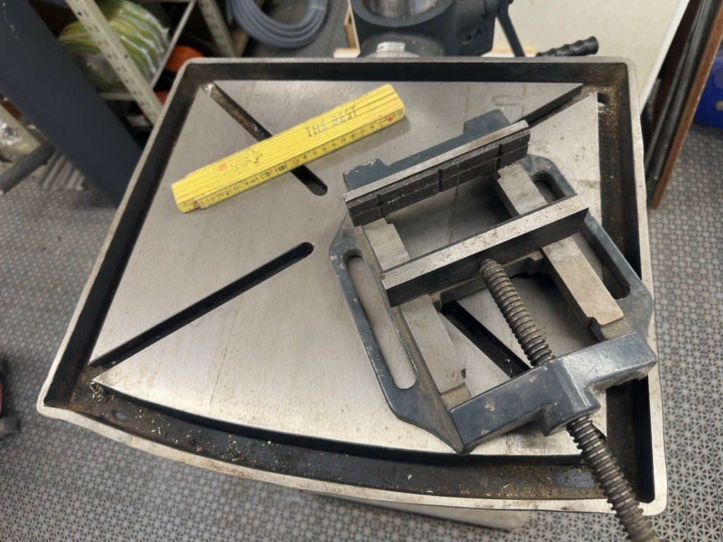 Trapani: Ständerbohrmaschiene / Optimum opti drill B33pro – Usato da Othmarsingen venduto da pau_r9st 6