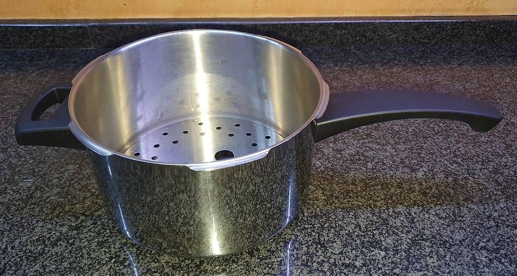 Pentole: Autocuiseur inox 20cm – Usato da Lausanne venduto da Patrice77 1
