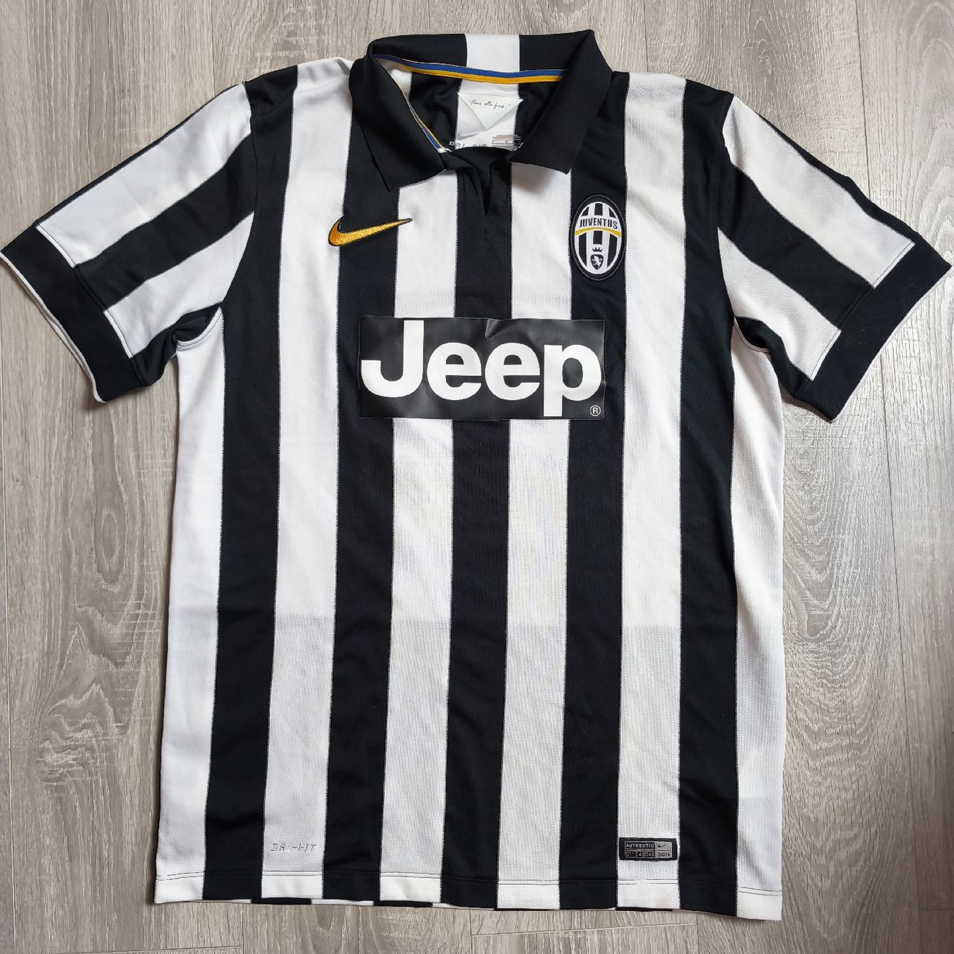 Juventus Canottiere & Pantaloni: Maillot Juventus - Pirlo  – Usato da Montet (Broye) venduto da Mimsoline 1