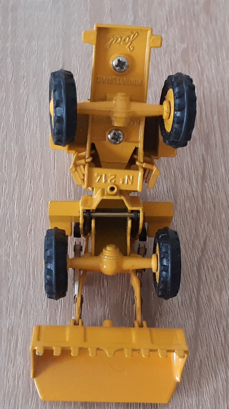 Joal Modellbausätze & Standmodelle: JOAL Radlader - JOAL chargeuse sur pneus – Neu (gemäss Beschreibung) aus Savagnier von Marderuth 2
