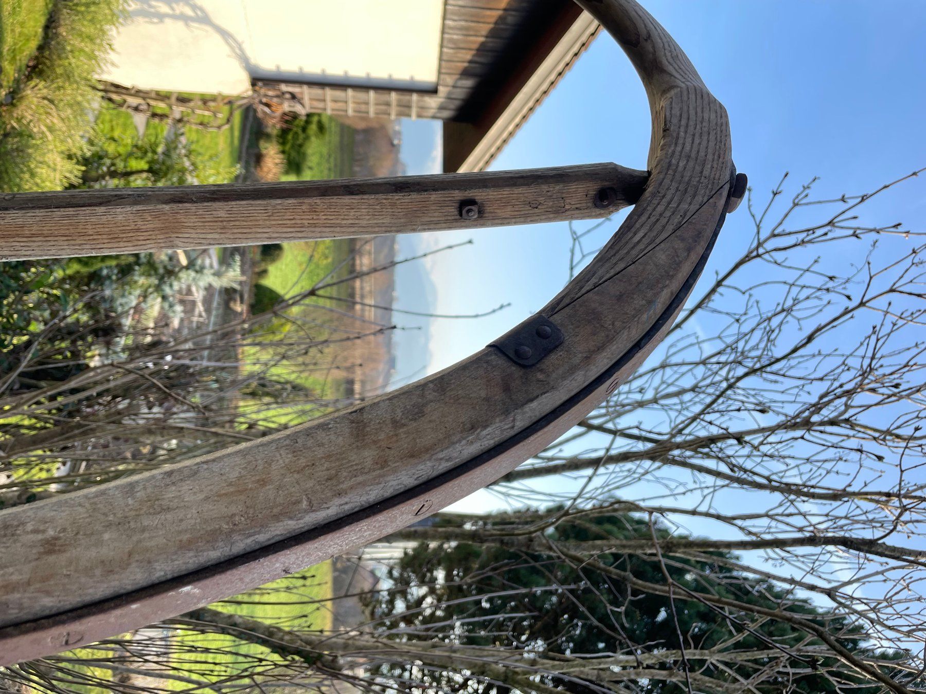 Schlitteln: Hornschlitten – Gebraucht aus Bubikon von Supplier 3