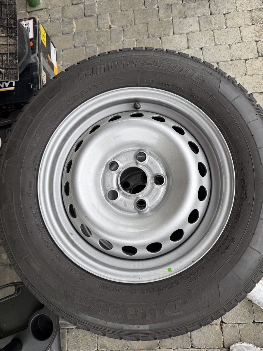 Pneus & Roues: VW T5 Räder – D'occasion à Rottenschwil par VMMW93