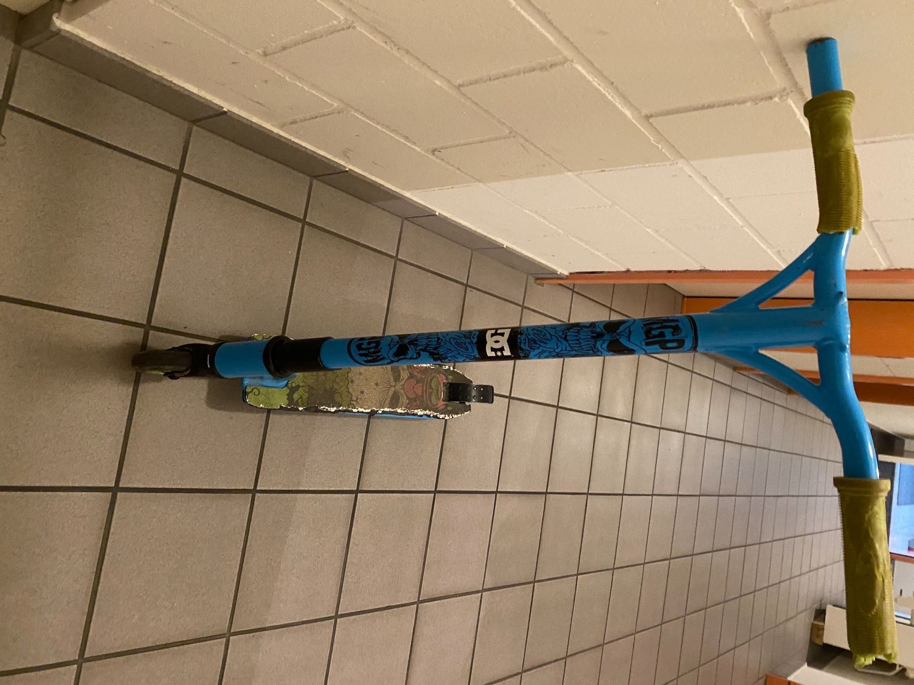 Kickboard: Kickboard - hoher Neupreis – Usato da Abtwil SG venduto da ale2002 5