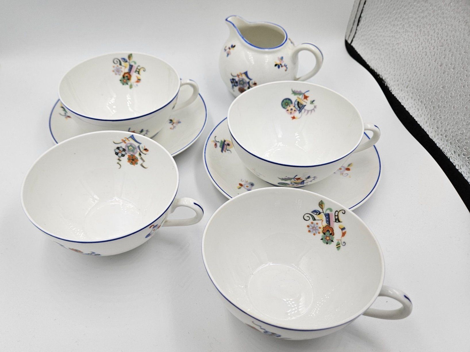 Set di piatti: Jugendstil Set Teetassen Langenthal 1925 - 1933 – Usato da Schwarzenburg venduto da Unterwahlern 6