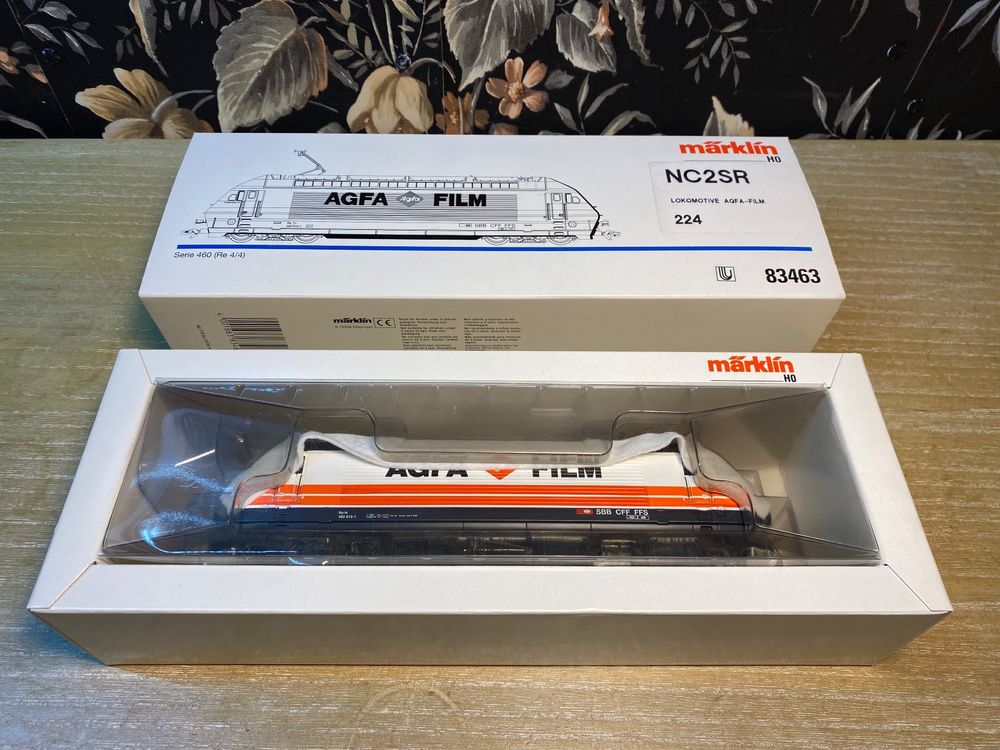 24612 Märklin C-rail wissel rechts