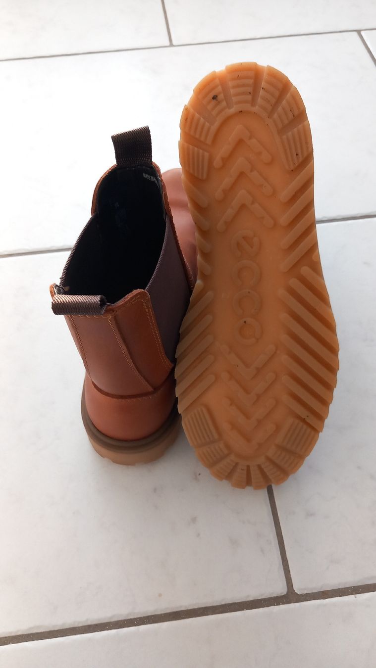 Ecco Scarpe da donna: Lederboots ecco Gr 38 cognac – Nuovo (secondo la descrizione) da Eggersriet venduto da Taylorjam 2