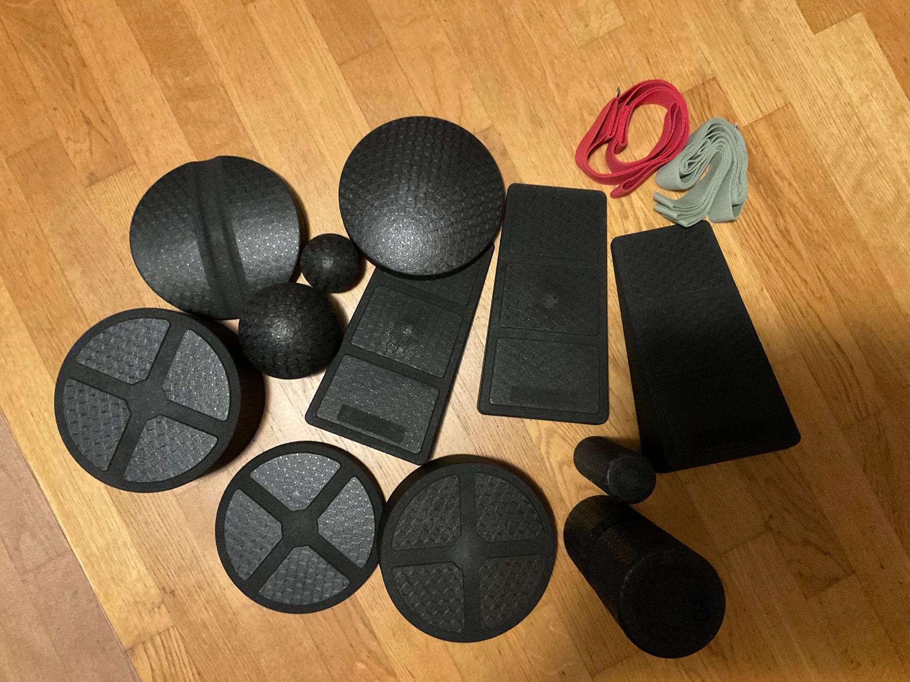 Dispositivi per massaggi: Liebscher Bracht Sets – Usato da Hünenberg See venduto da Sarmar