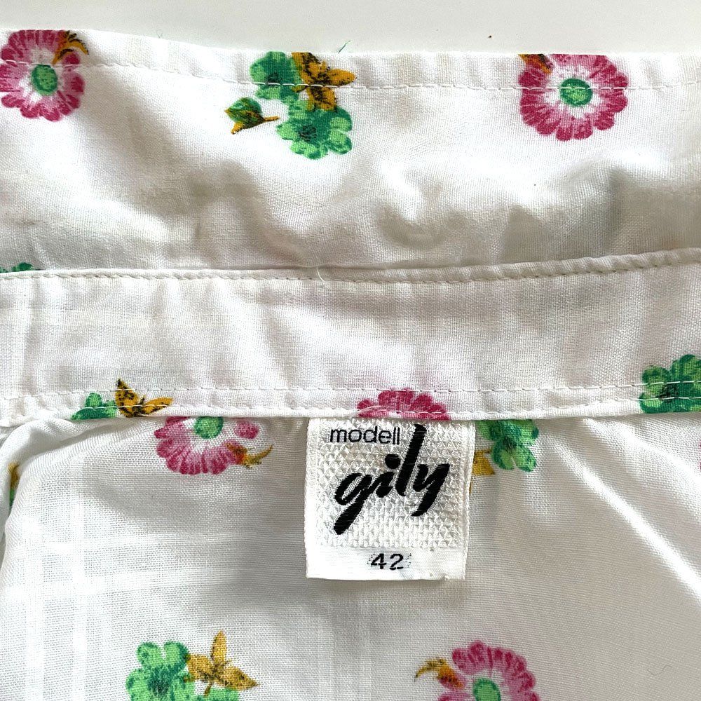 Camicette: Bluse weiss mit Blümchenmuster M/L VINTAGE 1970s – Nuovo (secondo la descrizione) da Brüttisellen venduto da Buxus 6