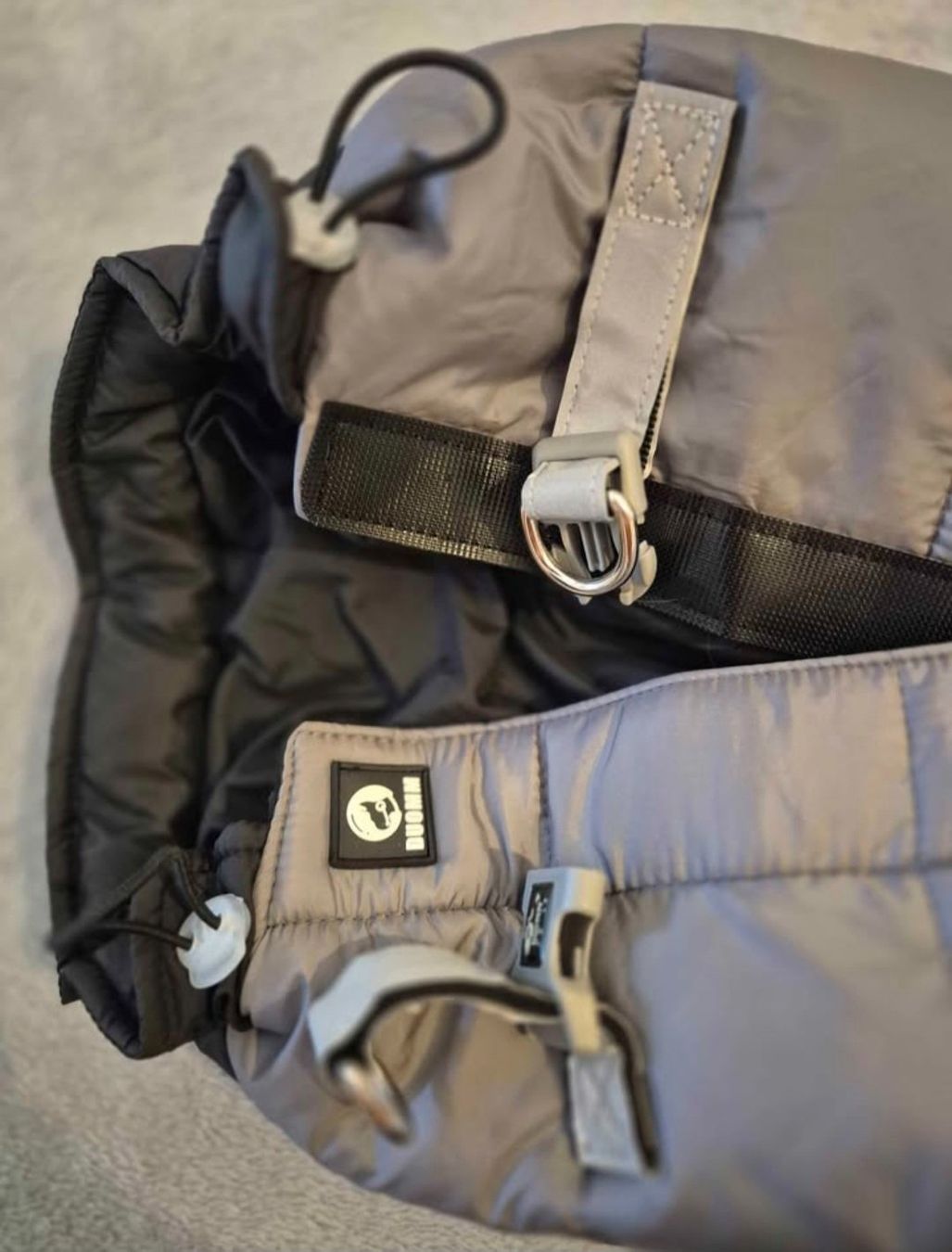 Abbigliamento: Winterjacke für Hunde – Nuovo (secondo la descrizione) da Luzern venduto da kat_6kt5 2