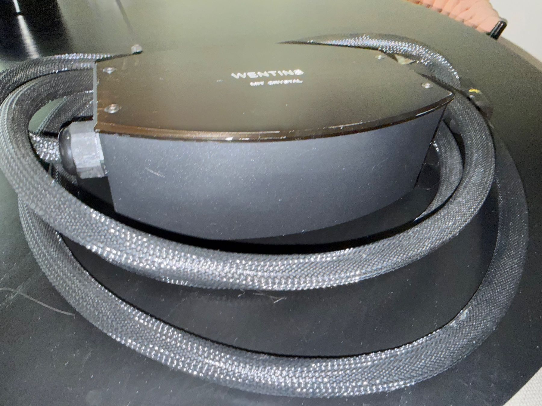 Convertitori: WENTINS MIT CRYSTAL Power Cable - Pristine Condition! – Usato da Schlieren venduto da BT89 1